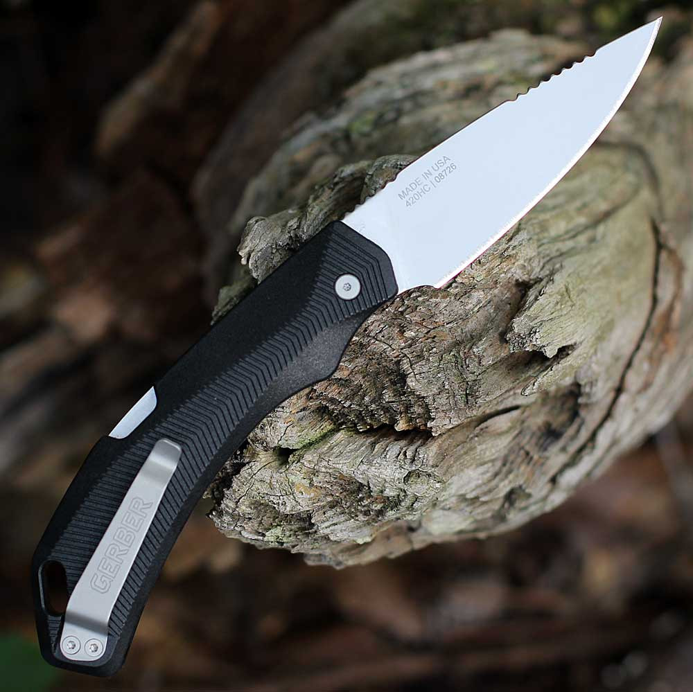Gerber Forefront Hunt 2009292 open — 420HC stonewash drop point blade deployed, black nylon handle, Gerber logo bolster, made in USA