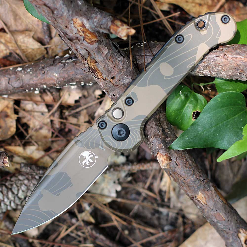 Microtech LUDT S/E Gen III Signature Series - 3.40" Bohler M390MK -Topo Badlands Camo Blade, Badlands Camo Smooth Aluminum Handle - 1135S-1TPBNCS-Z4