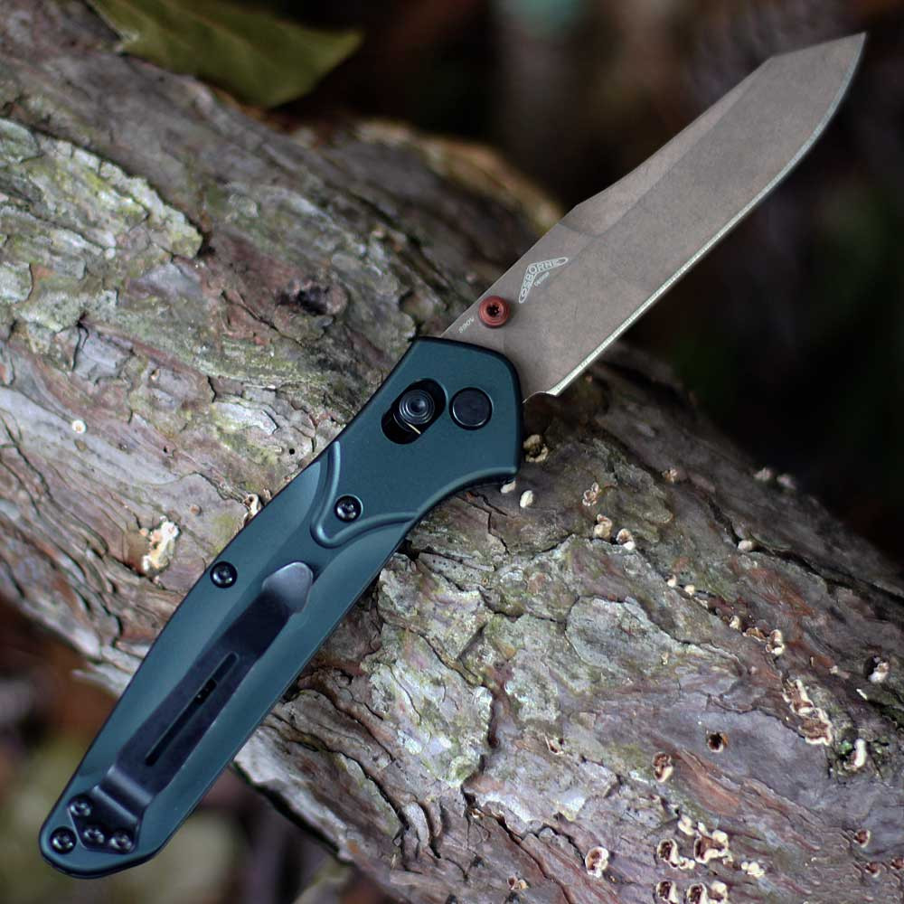 Benchmade 940 Osborne 940FE-2601 CPM-S90V FDE Battlewash reverse tanto — flat grind, 3.40 in, 0.120 in thick, Burnt Copper hardware