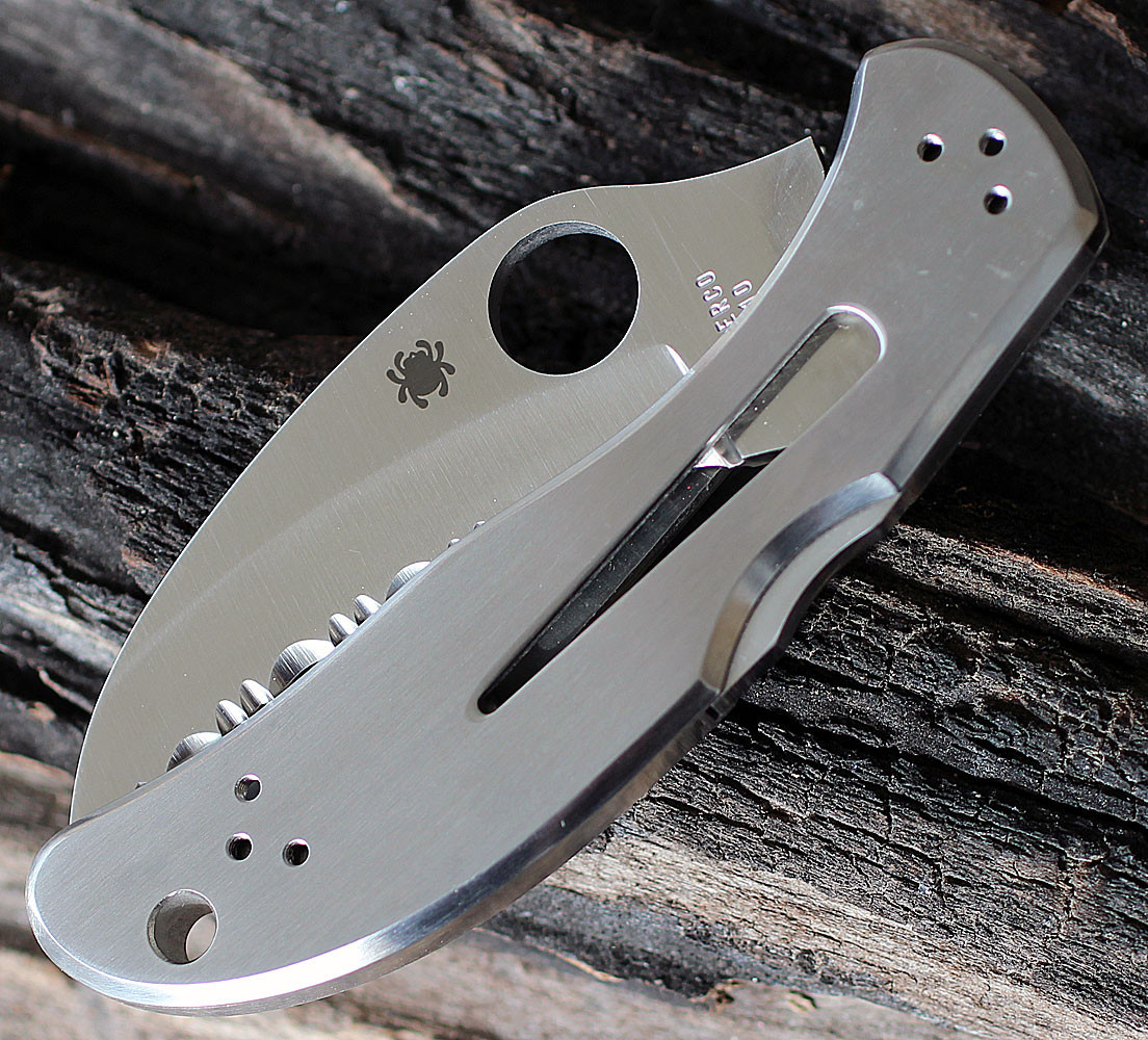 Marine Folding Knife with Shackle Key