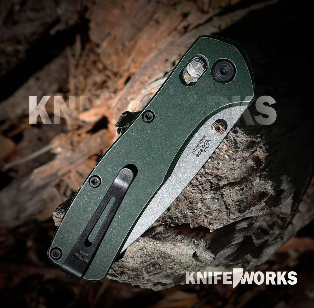 Buck Range Trail Worn Elite 0791GRS2 Crossbar Lock Mechanism Detail View
