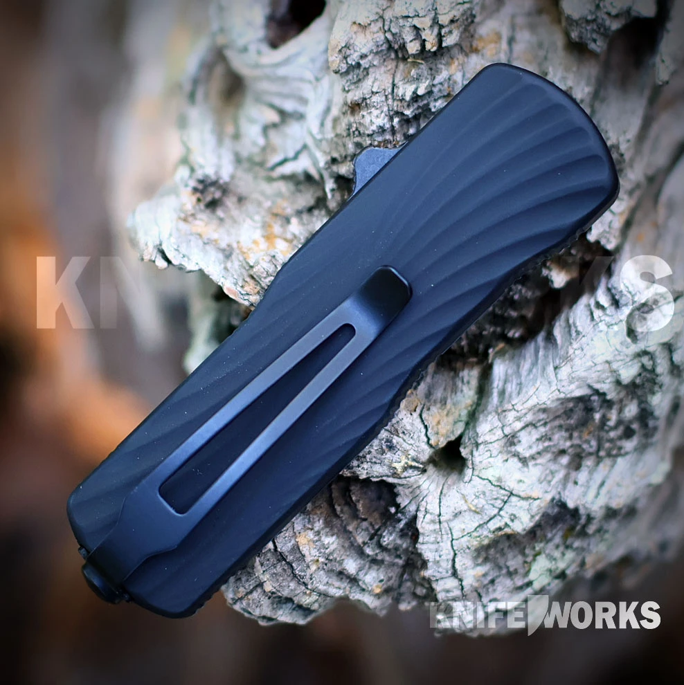 Hogue Micro Counterstrike 34703 Deep Carry Reversible Clip Detail View
