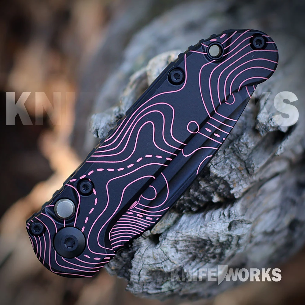 Microtech LUDT Gen III 1135S-1-TPBKPKCS automatic knife with 3.42" M390MK plain blade and smooth handle in Topographic Black and Pink camo, open view