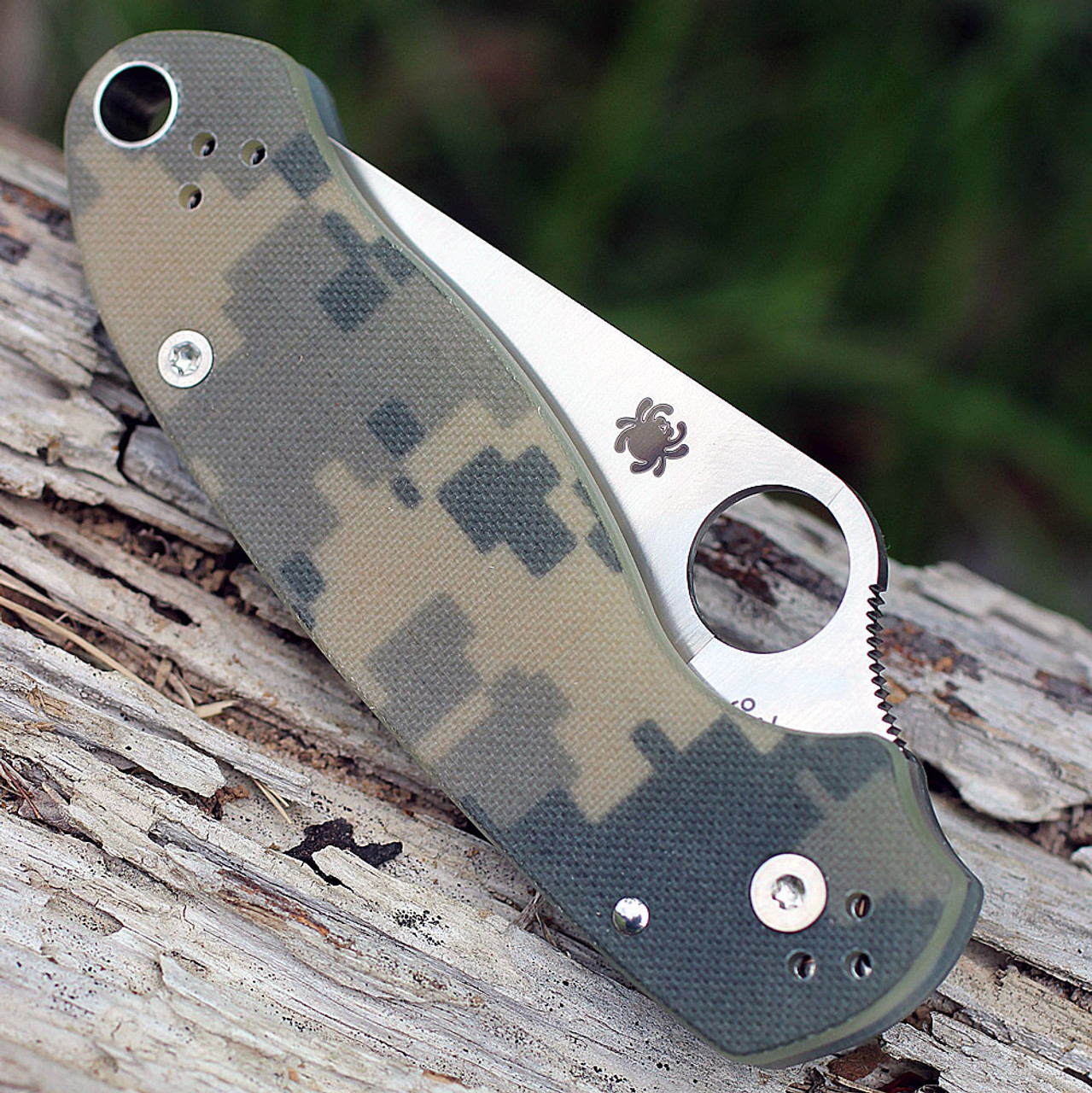 Spyderco Para 3 G-10 Digital Camouflage C223GPCMO, 2.95" CPM S45V Plain Blade