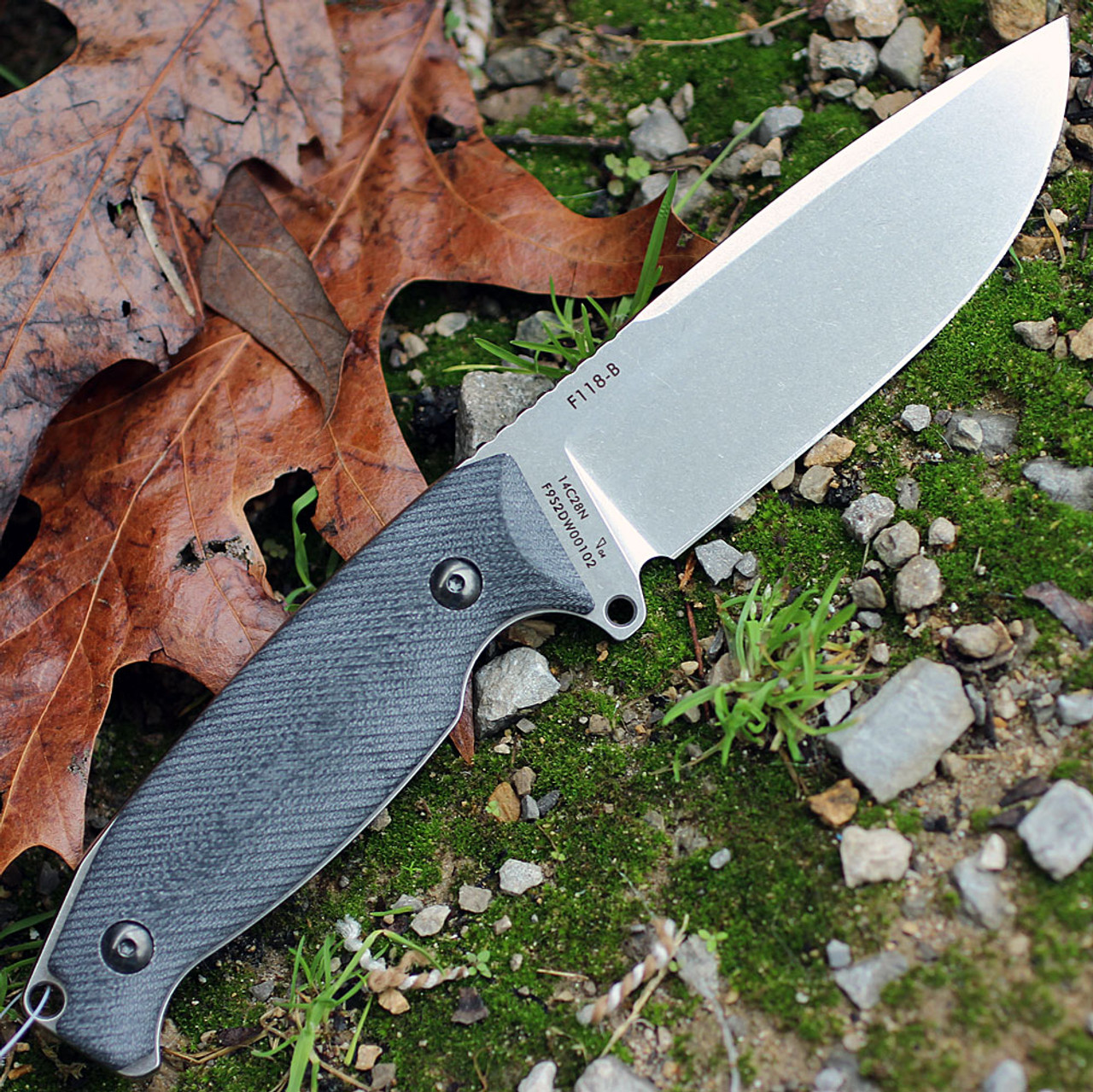 Ruike Jager F118B, 4.5" 14C28N Plain Blade, Black G-10 Handle