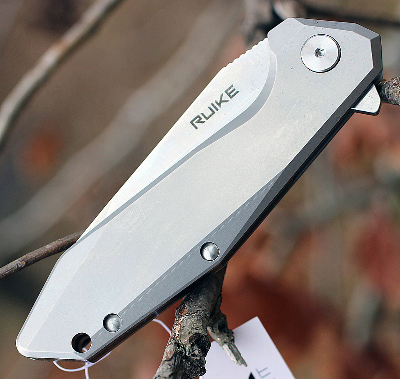 Ruike Beta Plus P135SF, 3.5" 14C28N Plain Blade, Stainless Handle