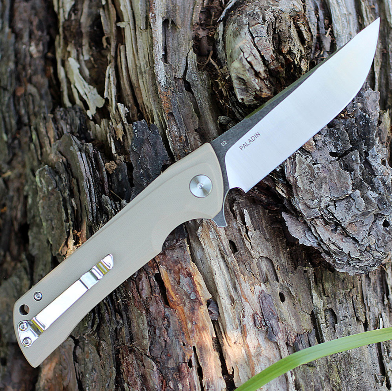 Bestech Paladin BG13B-2, 3.54" D2 Steel Black/Satin Plain Blade, Green G-10 Handle