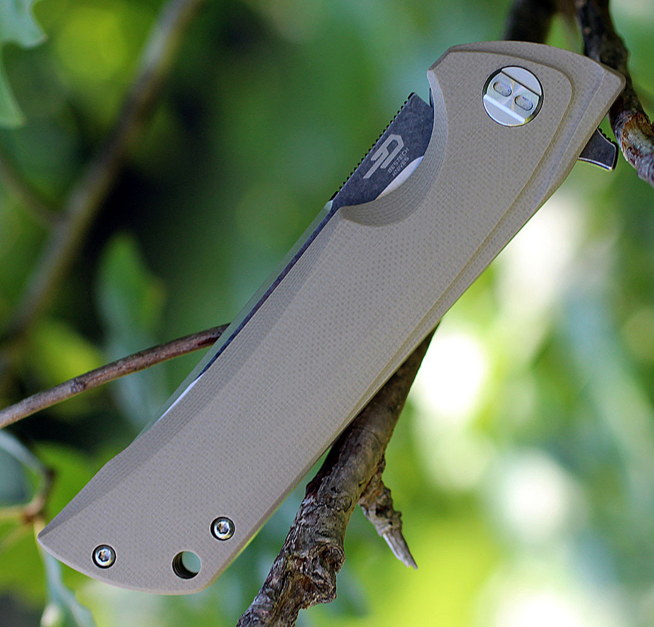 Bestech Paladin BG13B-2, 3.54" D2 Steel Black/Satin Plain Blade, Green G-10 Handle