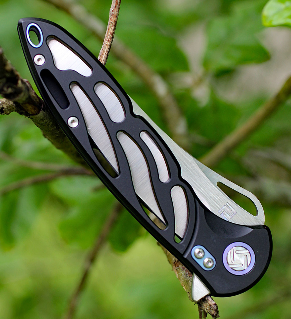 Artisan Dragonfly ATZ1801GBKS, 3.94" S35VN SS Plain Blade, Black TC4 Titanium Handle