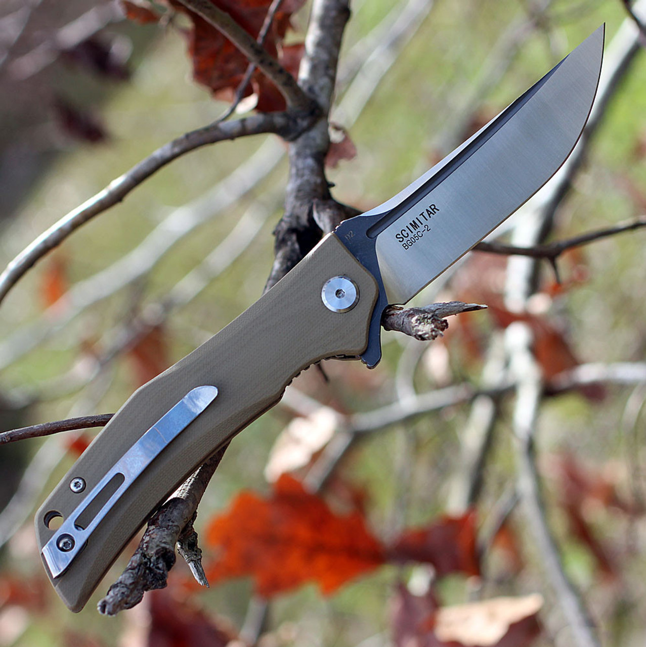 Bestech G05C2 Scimitar, 3.75" D2 Plain Blade, Beige G-10 Handle