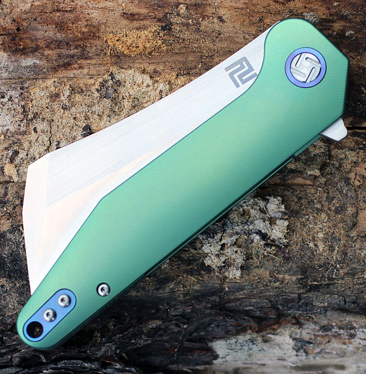 Artisan Osprey ATZ1803GGNM, 3.74" M390 Plain Blade, Green TC4 Titanium Handle