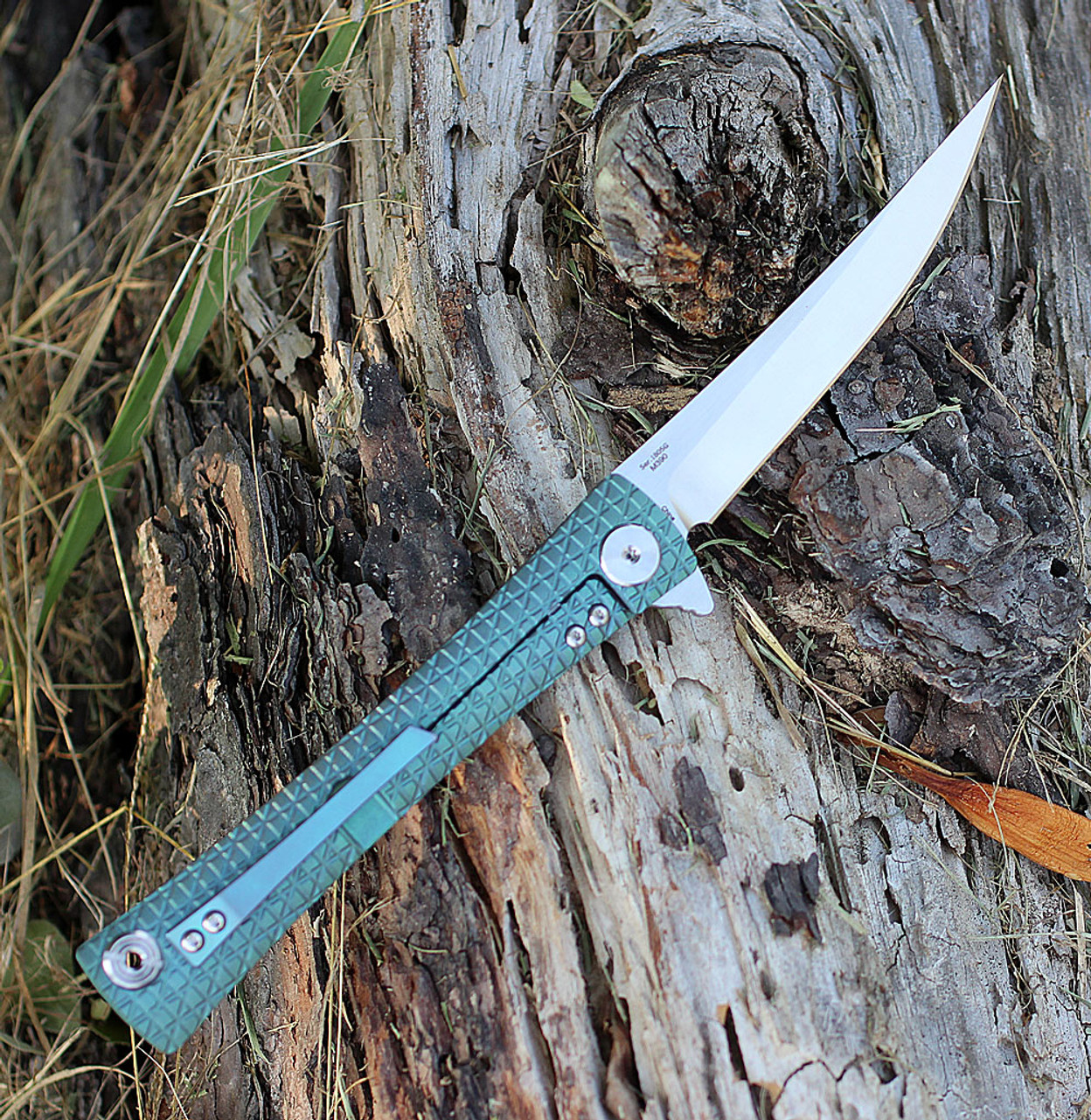 Artisan ATZ1805GGNM S Waistline, 4" M390 Plain Blade, Green Titanium Handle