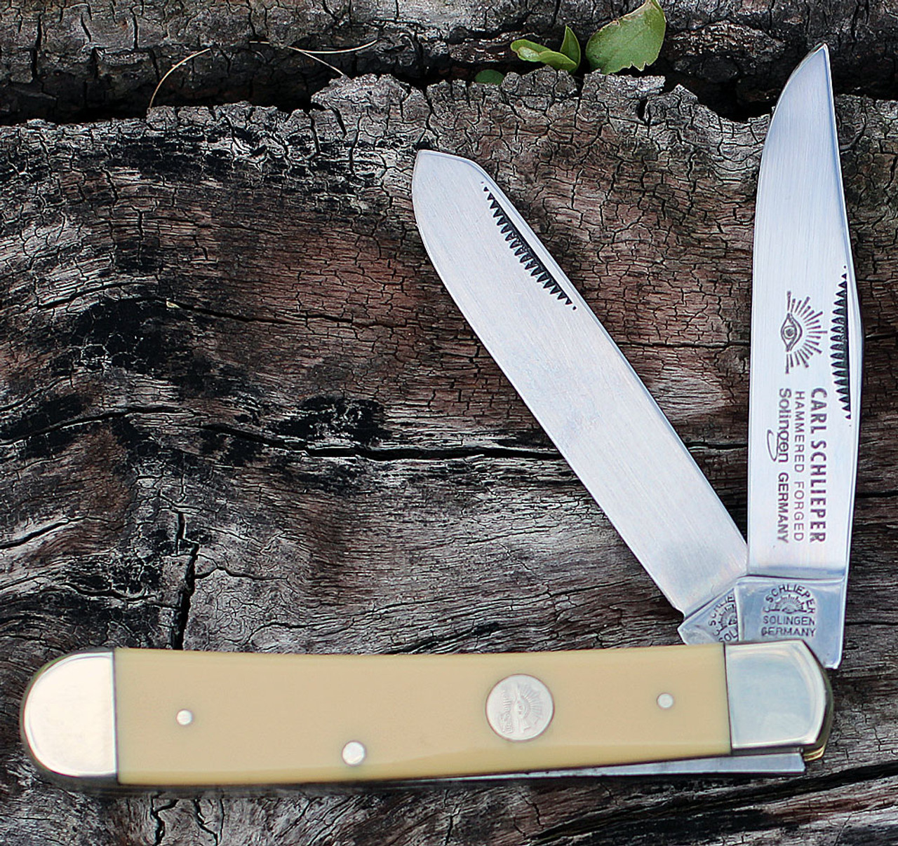 German Eye Brand Trapper, 2 1/2" Carbon Steel Blade, Yellow Bone Handle