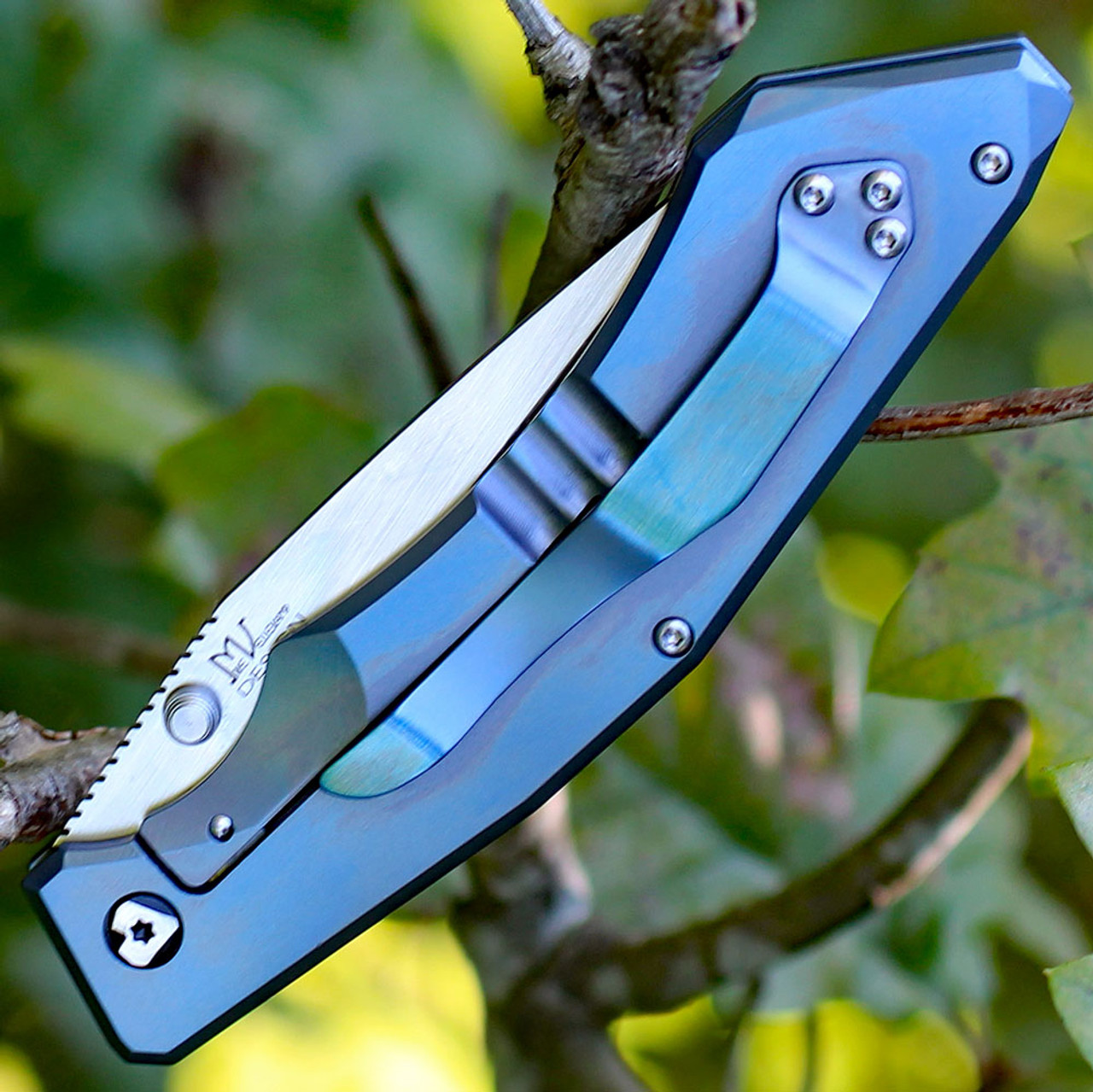 V Nives 30060 Ti-Sportster, 3.75" 154CM Plain Blade, Blue Titanium Handle