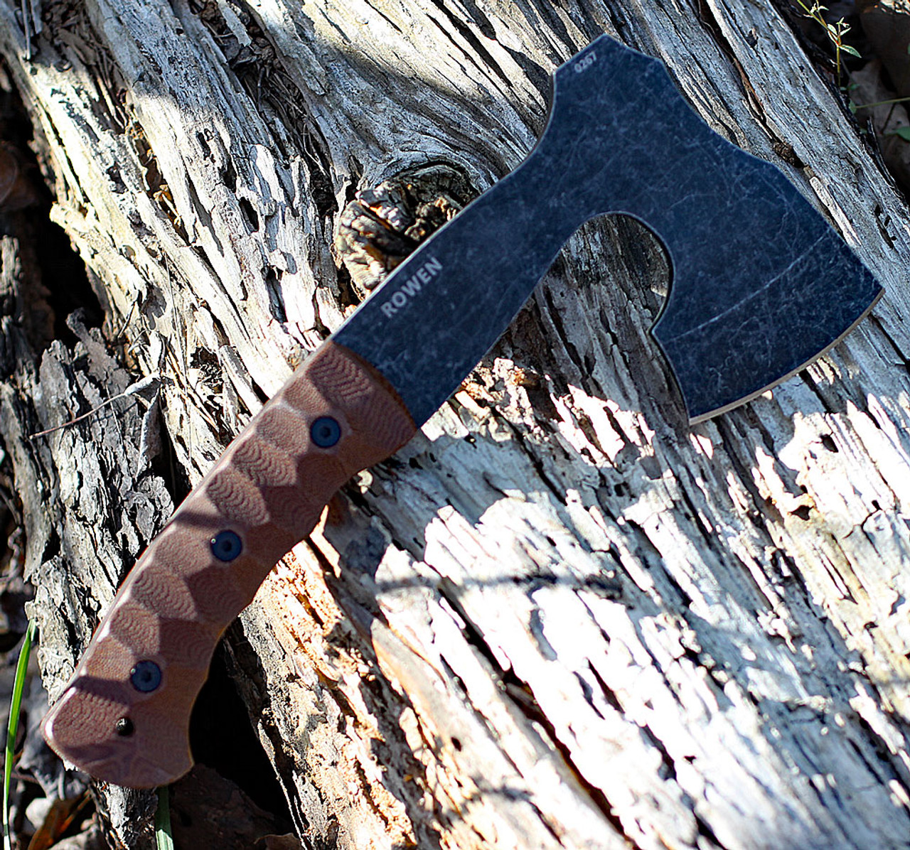 ESEE-Gibson Axe Fixed Blade Axe (ESEE-GIBSON-AXE)- 4.50" Black Oxide Axe Head, Sculpted Micarta Handle