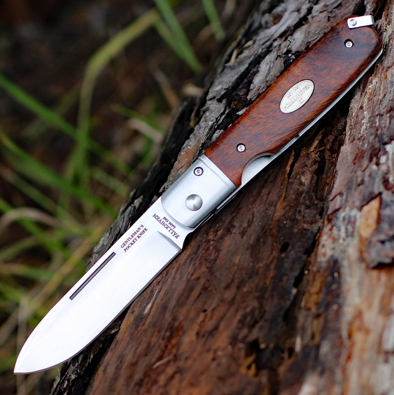 Fallkniven GPdi Gentleman Pocket Knife (FNGPDI) 3" Lam.CoS Satin Spear Point Plain Blade, Desert Ironwood Handle