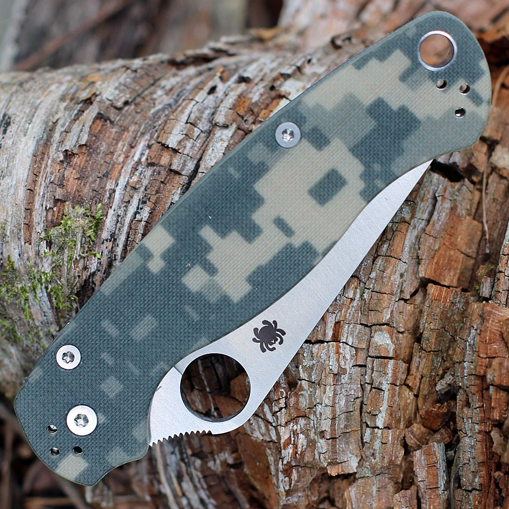 Spyderco Para Military 2 C81GPCMO2 with satin CPM S45VN plain edge blade and digital camo G-10 handle