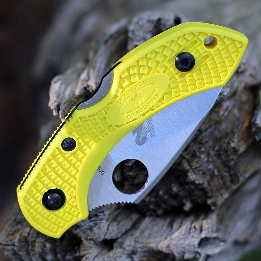 High-visibility yellow FRN handle on Spyderco Dragonfly 2 Salt folder.