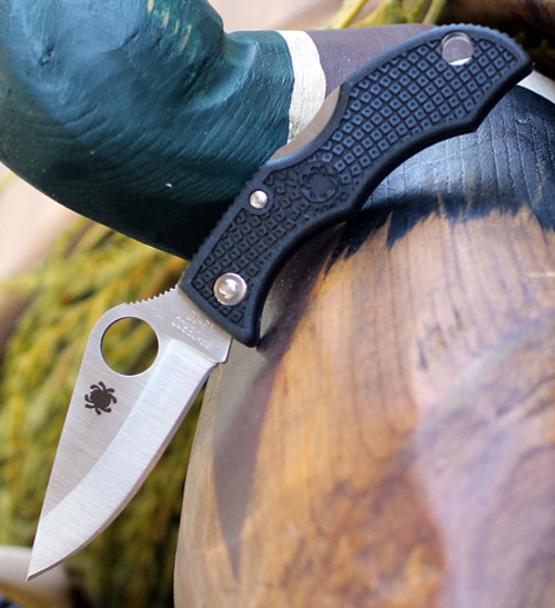 Spyderco Ladybug 3 Black FRN LBKP3, 1.938" VG-10 Plain Blade