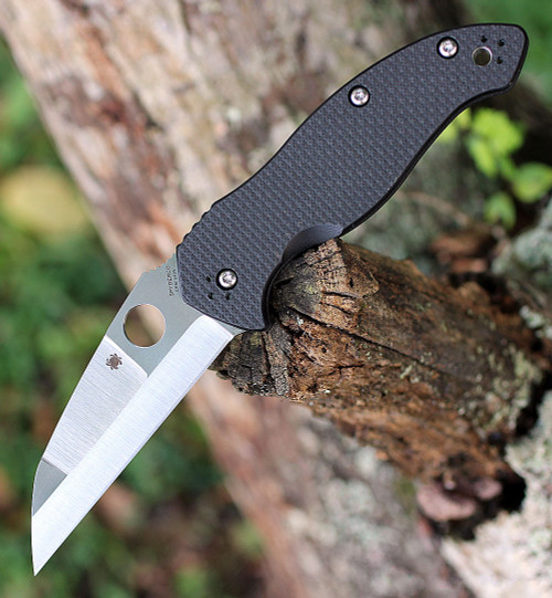 Spyderco Canis C248CF, 3.43" CPM S30V Satin Plain Blade, Carbon Fiber/G-10 Laminate Handle