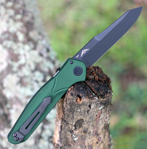 Benchmade 9400 Auto Osborne, 3.40" CPM-S30V Black Plain Blade, Green Aluminum Handle