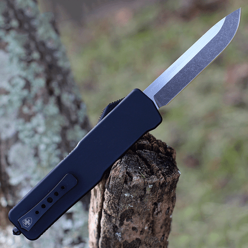 Templar Knife Premium Lightweight Series - Large OTF Automatic (LA-BR-32-1) - 3.55" Powder D2 Black SW Drop Point, Black Aluminum Rubber Handle