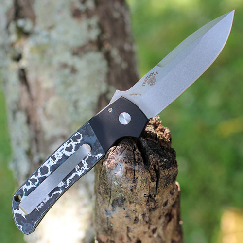 Pro-Tech Terzuola ATCF Automatic "White Storm" (BT2731-WS) - 3.45" Stonewashed Magnacut Drop Point Blade, Black Aluminum and Fat Carbon Inlays Handle