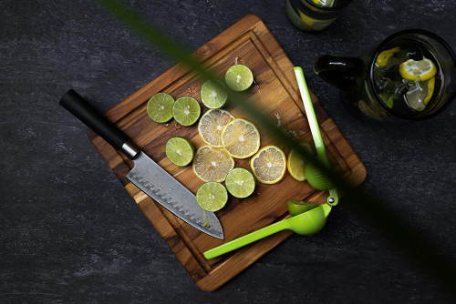 Shun Cutlery 3 PC Starter Set (TDMS300W) Chef's Knife, Paring Knife, Utility Knife - Damascus with Hammered Satin Finish Plain Blades, Blonde Pakkawood Handles