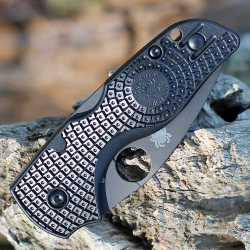 USA-made Spyderco Lil’ Native Blackout