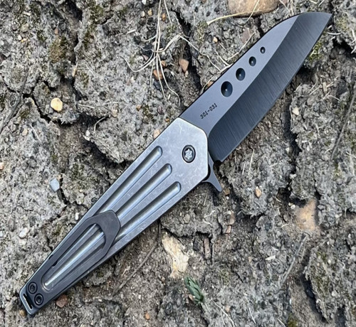 Medford Knife Nosferatu (MD210SPQ01TM) 3.75" CPM-S35VN Black PVD Coated Sheepsfoot Plain Blade, Gray Stonewashed Titanium Handle