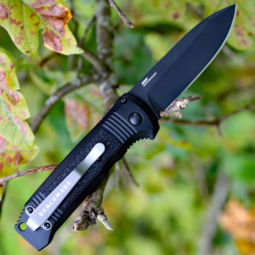 Benchmade 4400BK CASBAH Auto, 3.4 in CPM-S30V Black Plain Blade, Black textured Grivory Handles