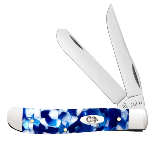 Case 50725 Blue Crackle Kirinite handle close-up, oval nickel silver Case script shield, polished bolsters