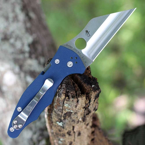 Spyderco Yojimbo 2 C85GPCBL2 with satin CPM SPY27 Wharncliffe blade and cobalt blue G-10 handle