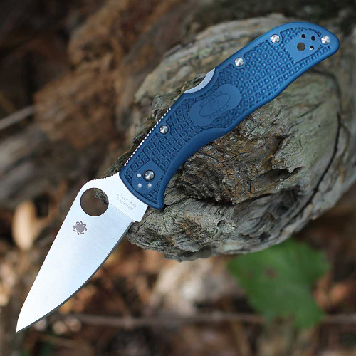 Spyderco Endela Lightweight Cobalt Blue C243PCBL