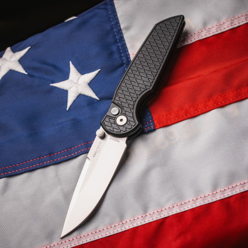 Pro-Tech TR-3 Integrity manual knife Relic black handle