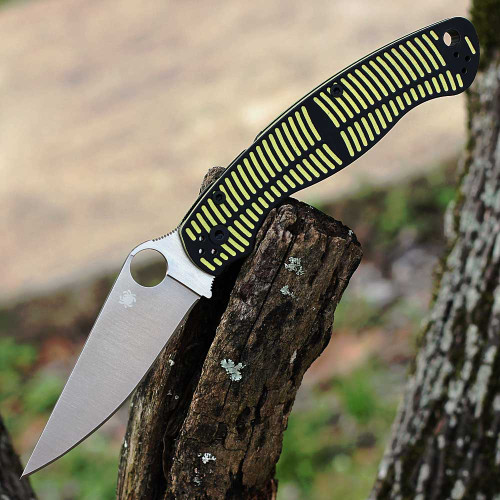 Spyderco Military 2 Salt C36GBKYLMCP2 with Yellow/Black G-10 handle and MagnaCut blade.