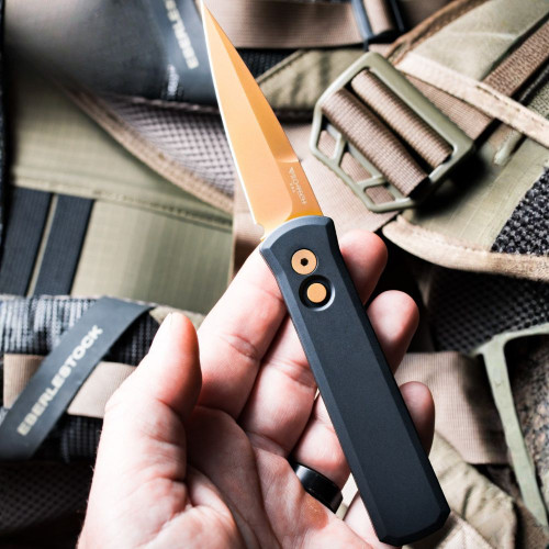 Pro-Tech Godson 721-TAN automatic knife