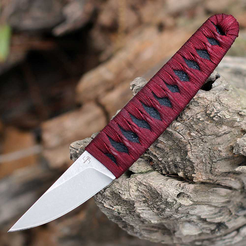 Close-up stonewash 440C blade tip geometry and hollow grind Kissaki