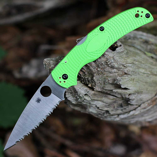 Spyderco Native Chief Lightweight Salt C244SGR LC200N SpyderEdge blade open green FRN
