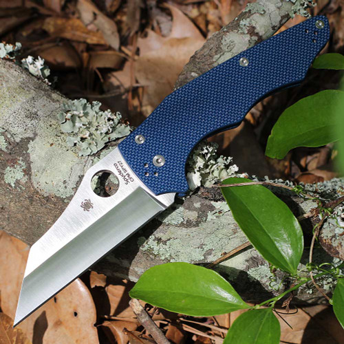 Spyderco YoJumbo C253GPCBL CPM SPY27 cobalt blue G-10 Wharncliffe folding knife open blade profile view