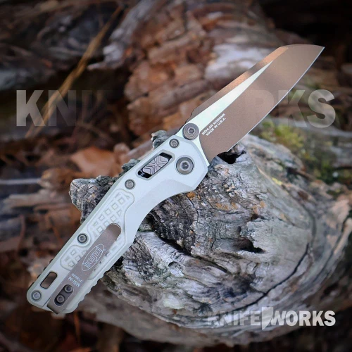 Microtech MSI Mini 210M-1FRCG Bohler M390MK Burnt Bronze Sheepsfoot Blade Open Detail View