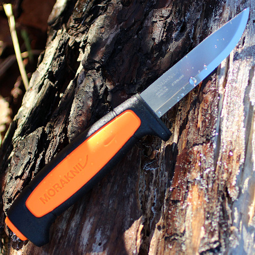 Mora Basic 546 (FT02206) 3.5" Swedish Stainless Steel Satin Clip Point Plain Blade, Black and Orange Polypropylene Handle, Black Polypropylene Belt Sheath