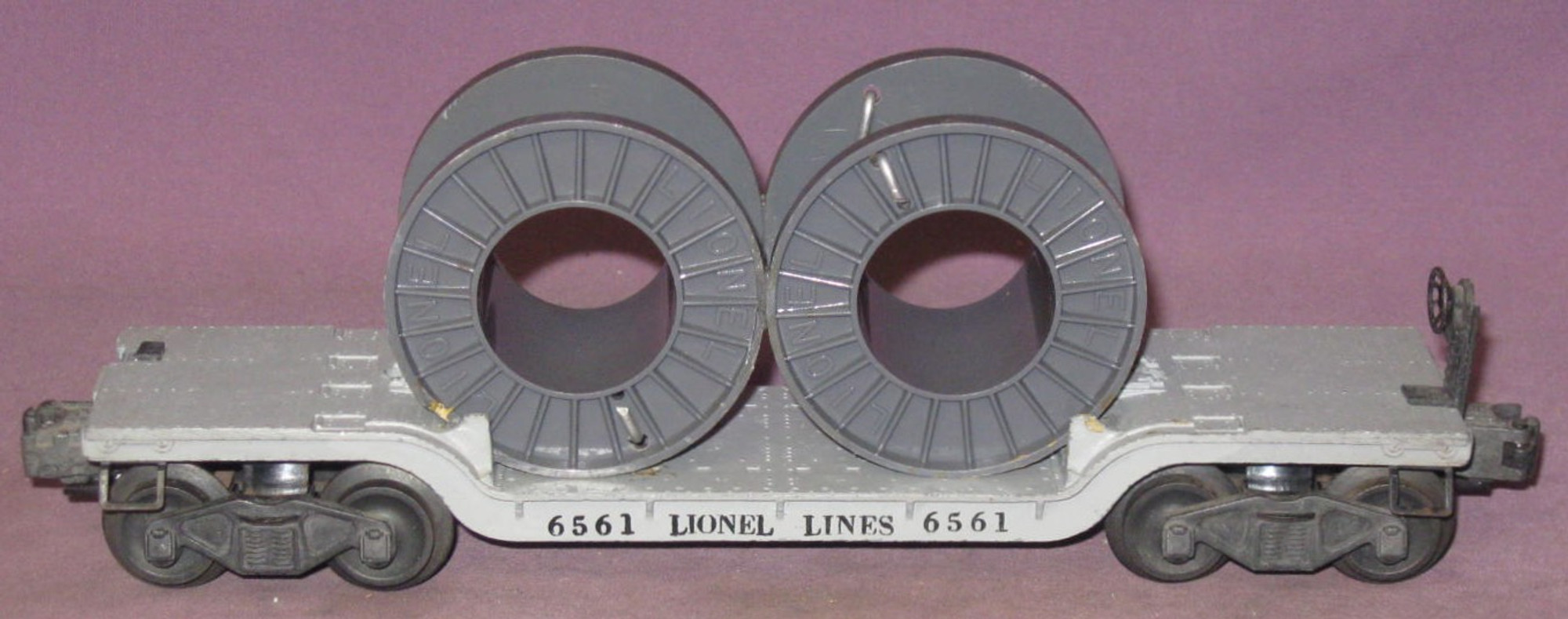 6561 Cable Reel Car: Gray Reels (6) - All Aboard Train Shoppe