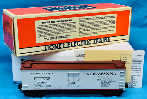 51301 Lackwanna Semi-Scale Reefer (NOS)