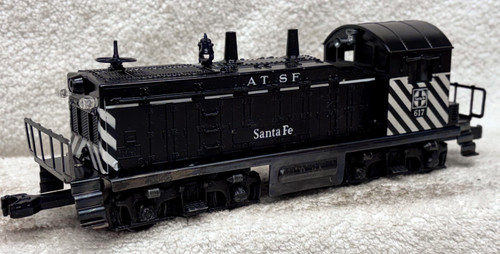 617 Santa Fe NW-2 Diesel Switcher (7)