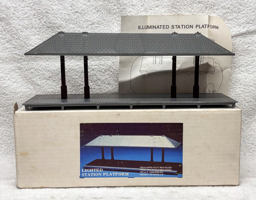 K-Line 102 Illuminated Platform (9/OB)