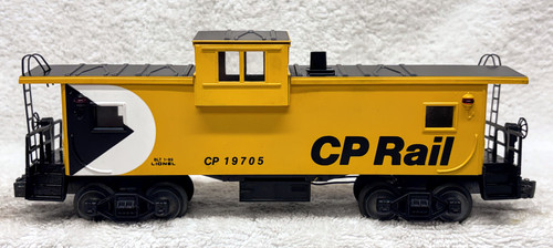 19705 CP Rail Extended Vision Smoking Caboose (9)