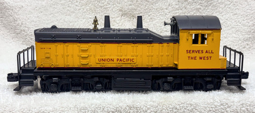 613 Union Pacific NW-2 Diesel Switcher (8)
