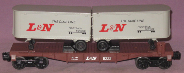 9222 L & N Flatcar w/ Vans (8)