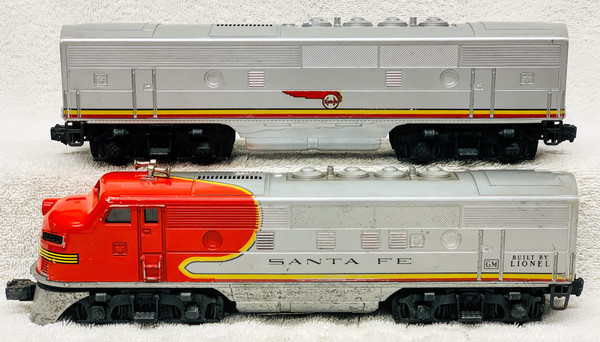 2243 Santa Fe F3 AB Diesels: Raised Ladder Mold (6)